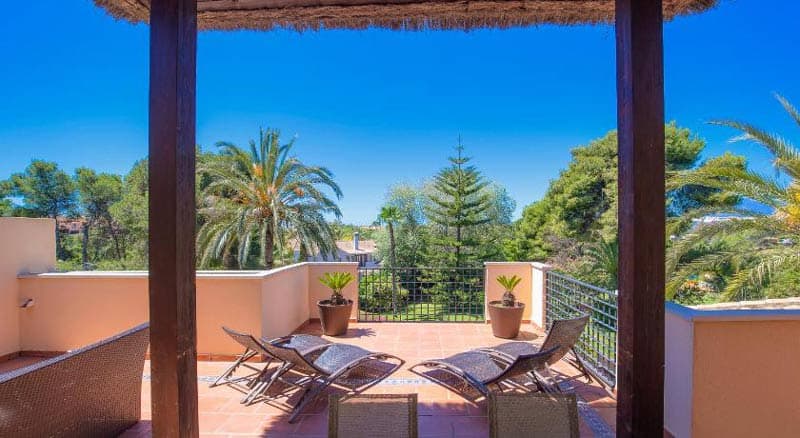 Large terraces at Mimosas Suites Banus | Marbella